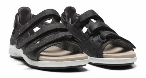 New Feet Sandal 3 remmer Svart